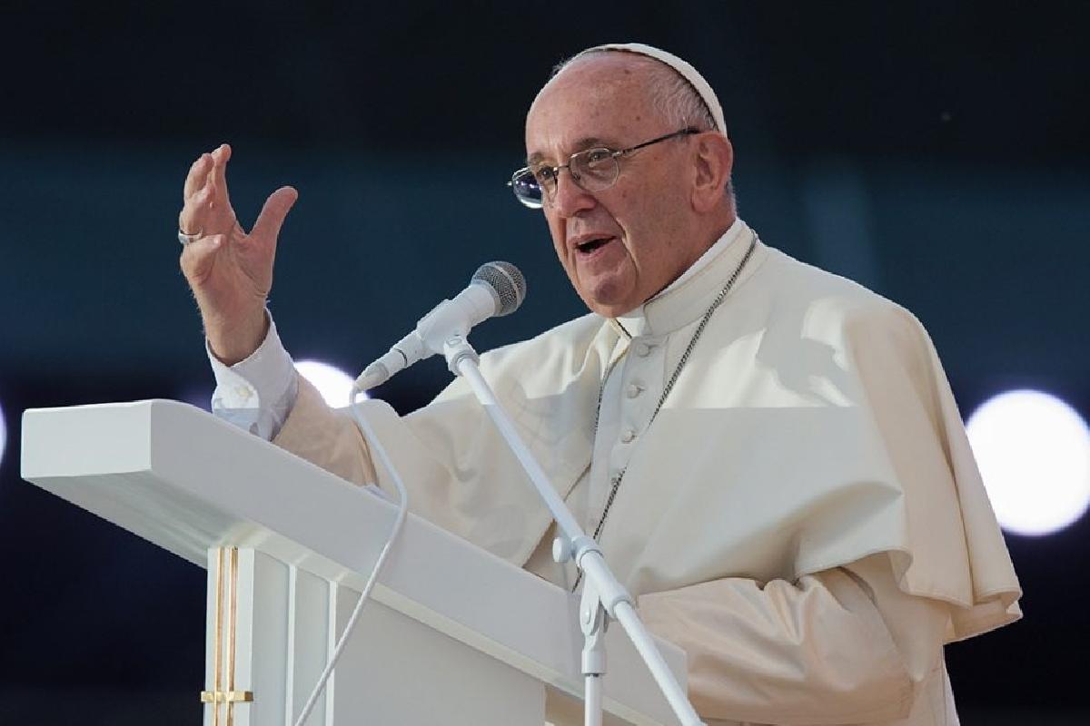 Pope Francis addresses COP26